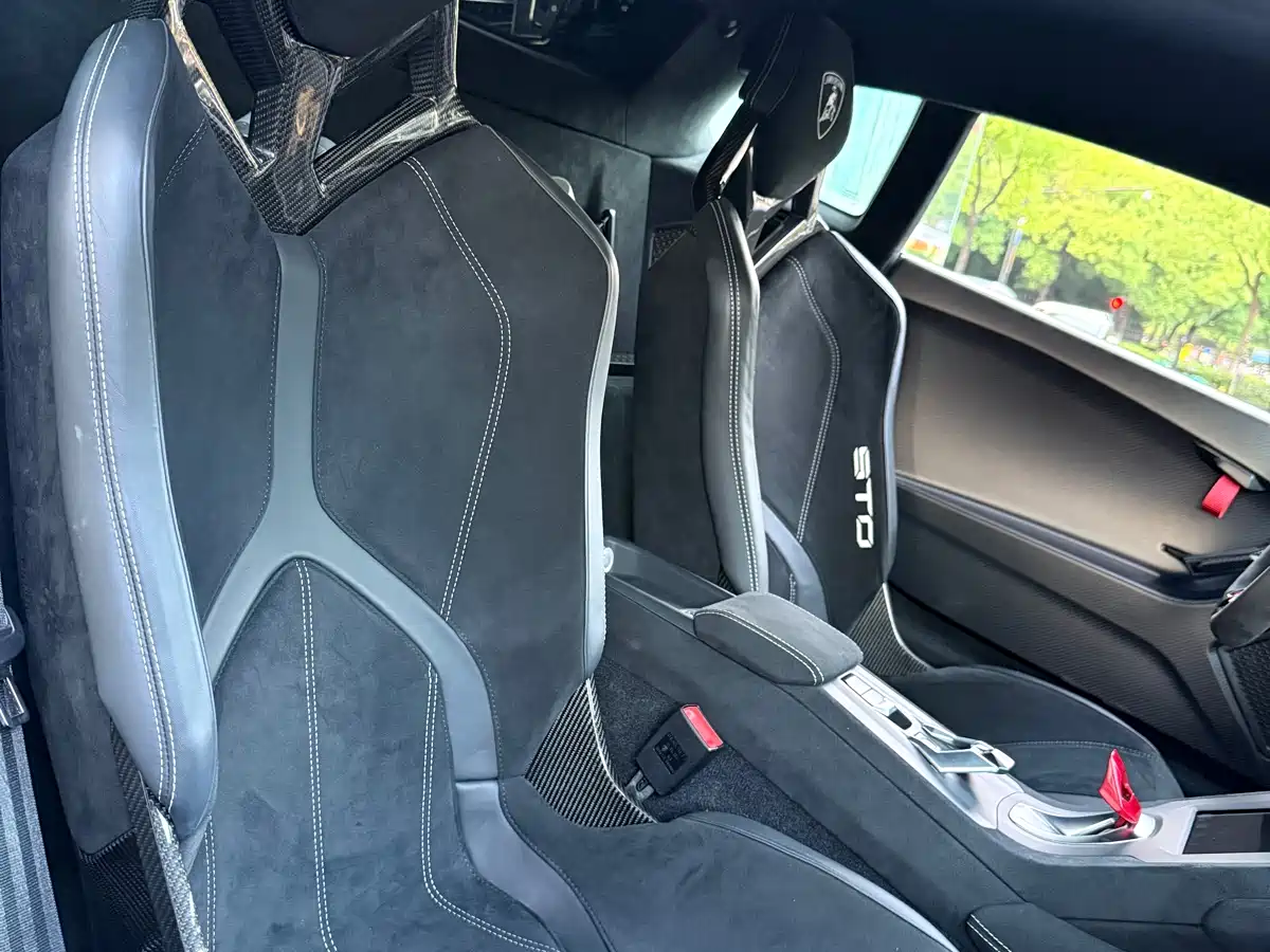 Lamborghini Huracán 2021 Huracán STO фото 7
