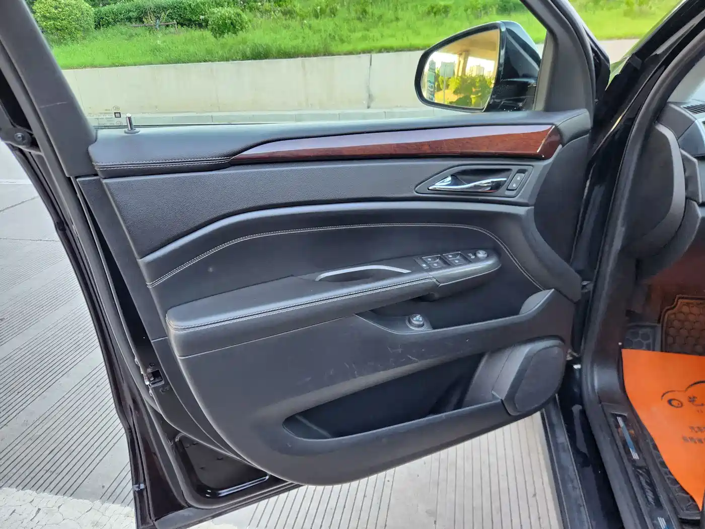 Cadillac SRX 2012 3.0L Luxury Model фото 16