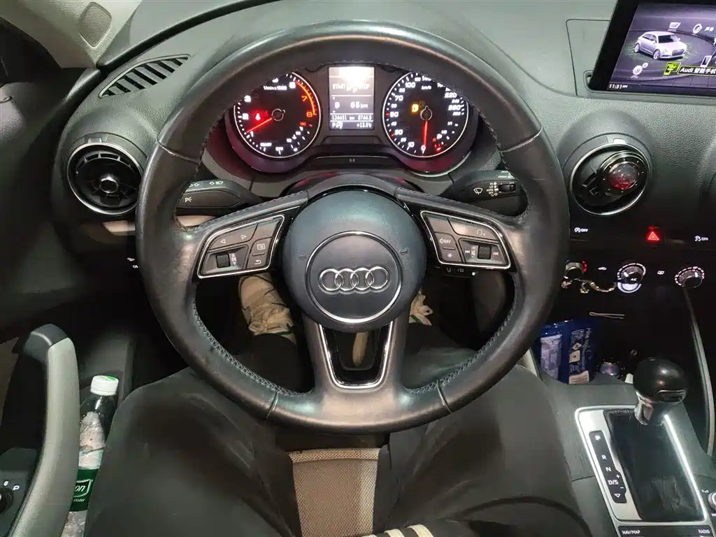Audi A3 2018 30th Anniversary Sportback 35 TFSI Progressive фото 7