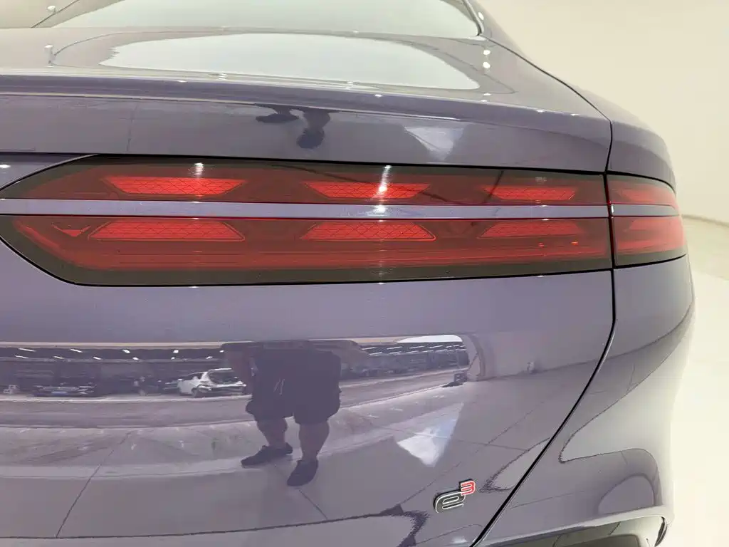 Denza Z9 2024 2024 Model 1100km AWD Max Edition