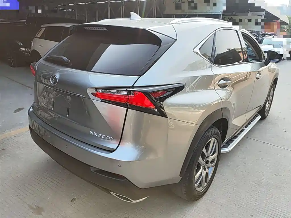 Lexus NX 2015 200t AWD F Sport фото 7