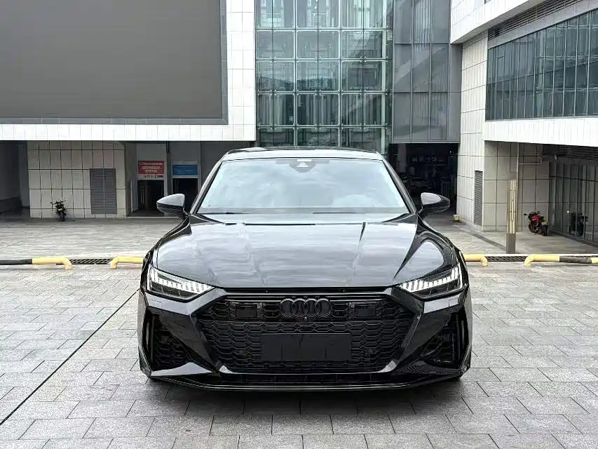 Audi A7 2024 2023 Model 45 TFSI Premium Selection Edition