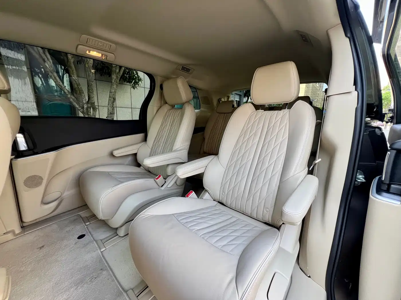 Buick GL8 2023 Model Land Business Class Comfort фото 16