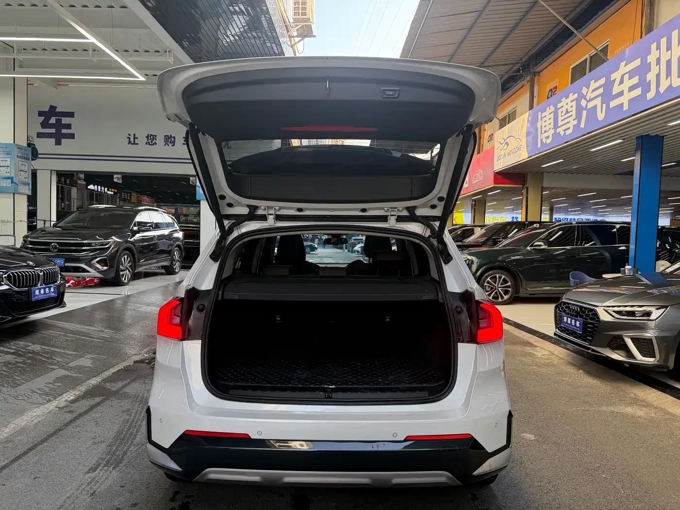 BMW X1 2024 sDrive25Li X Design Package фото 21