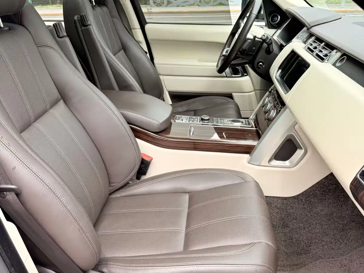 Land Rover Range Rover 2014 3.0 SC V6 Vogue фото 8