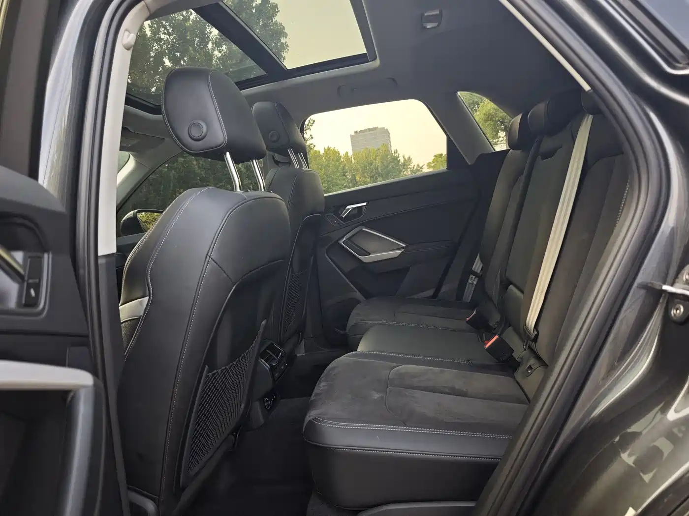 Audi Q3 2023 35 TFSI Fashion Dynamic (1.4T) фото 9