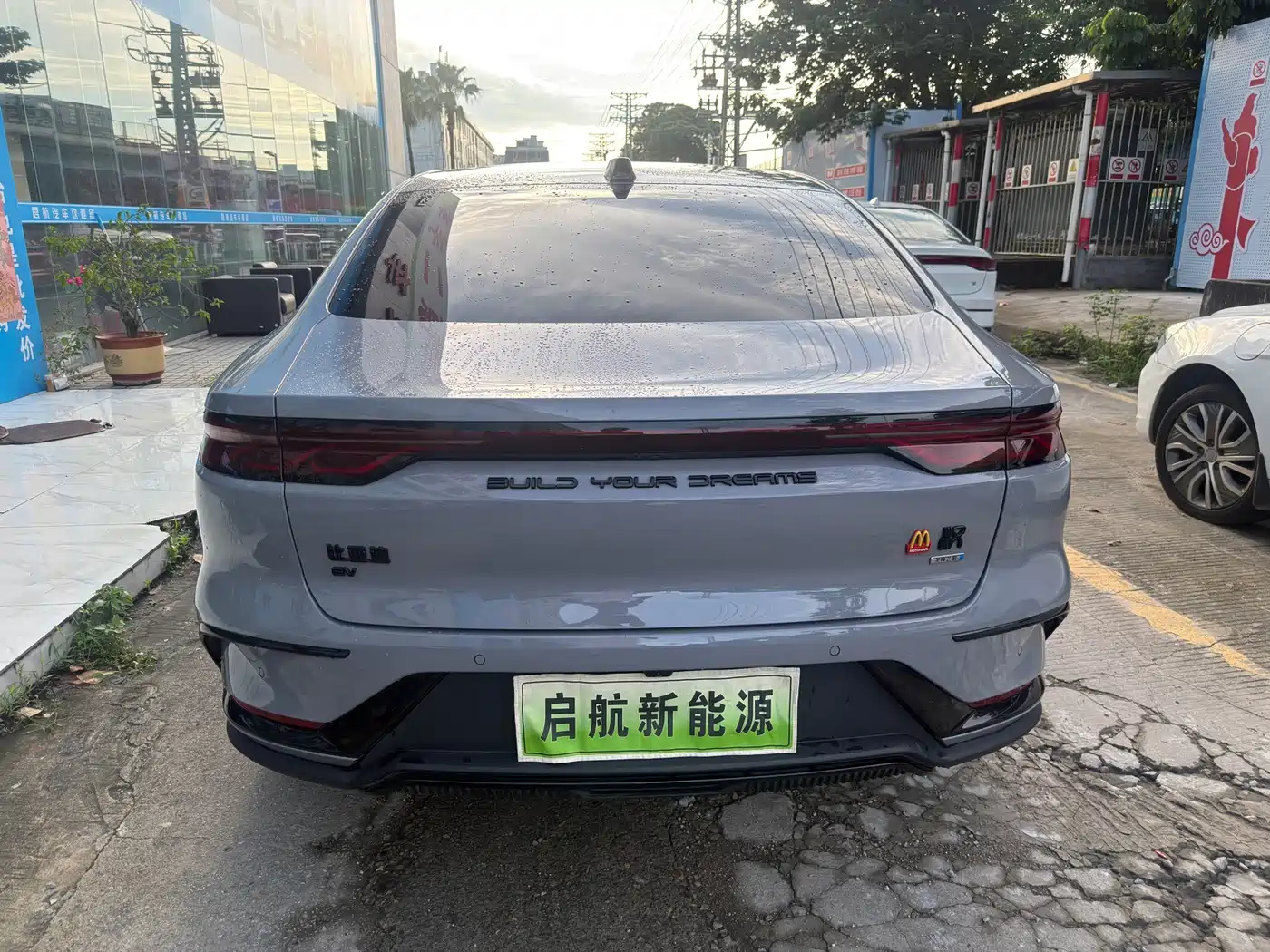 Фото 11 - BYD Han