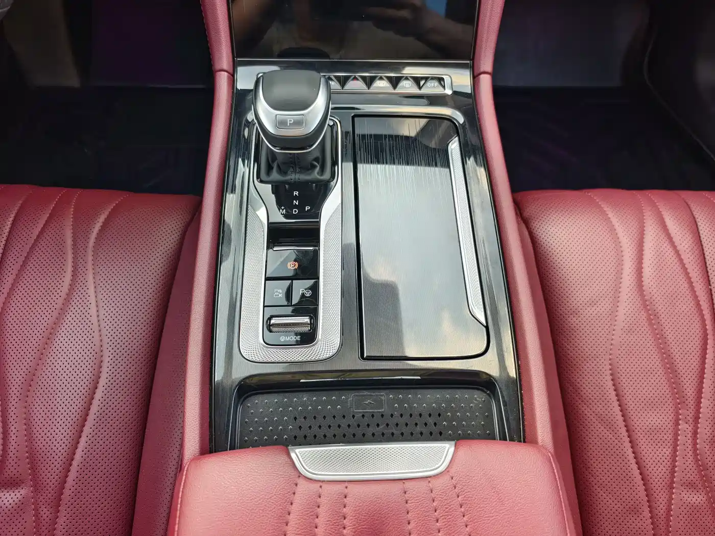 Hongqi H5 2023 2.0T Auto Smart Connect Flagship фото 9