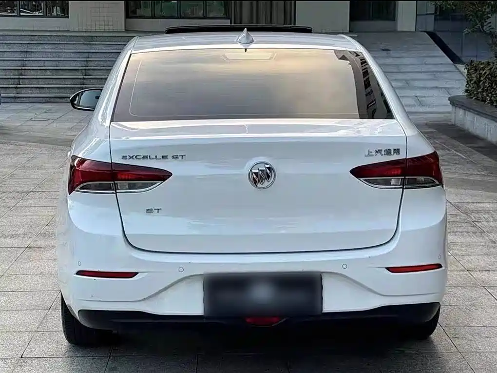 Buick Excelle 2021 Facelift 1.3T Auto Mild Hybrid Elite фото 8