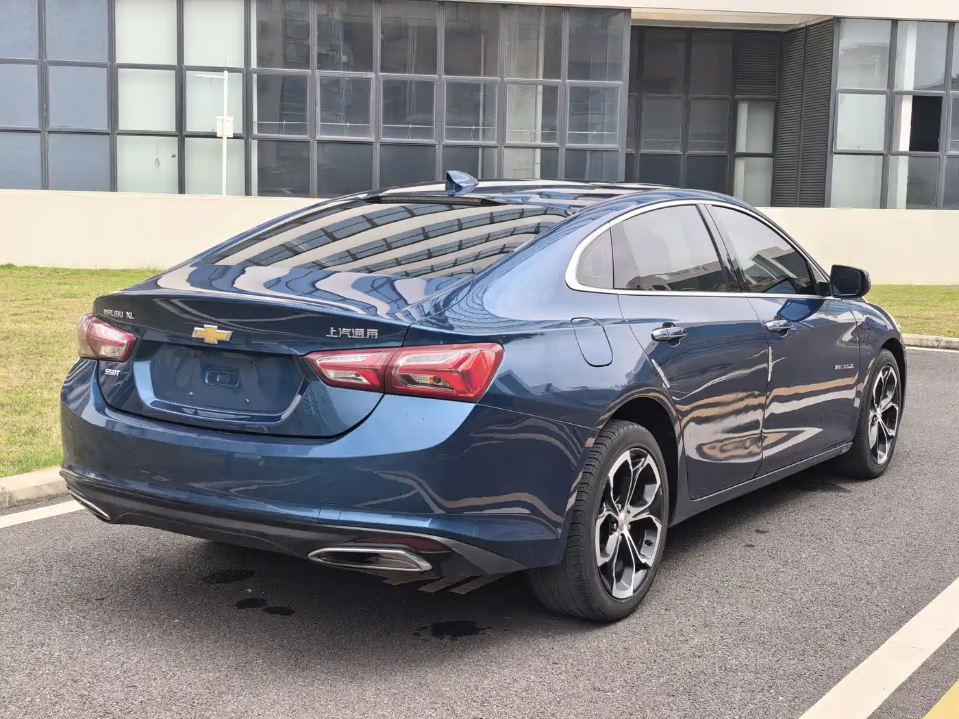 Chevrolet Malibu XL 2019 Redline 550T Automatic Sharp Action Edition фото 28