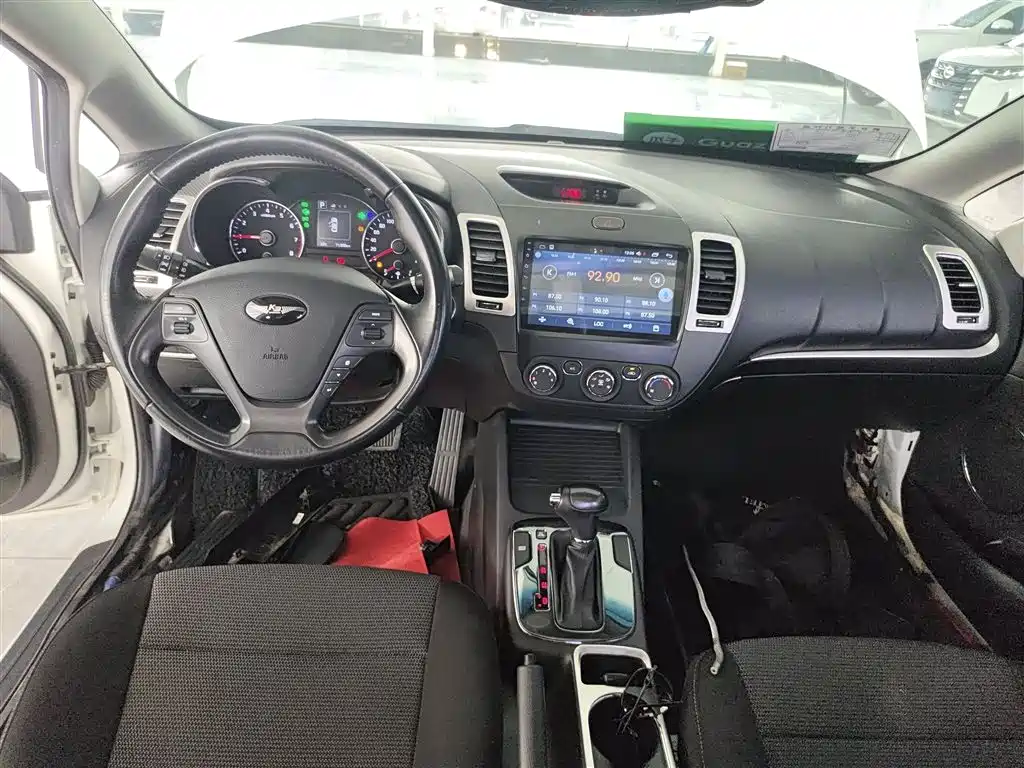Kia K3 2016 1.6L Automatic GLS фото 3