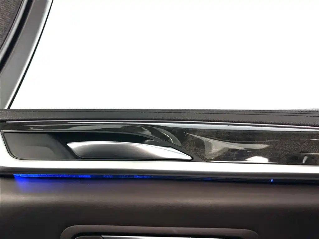 BMW 5 Series 2018 Facelift 530Li Leading M Sport Package фото 20