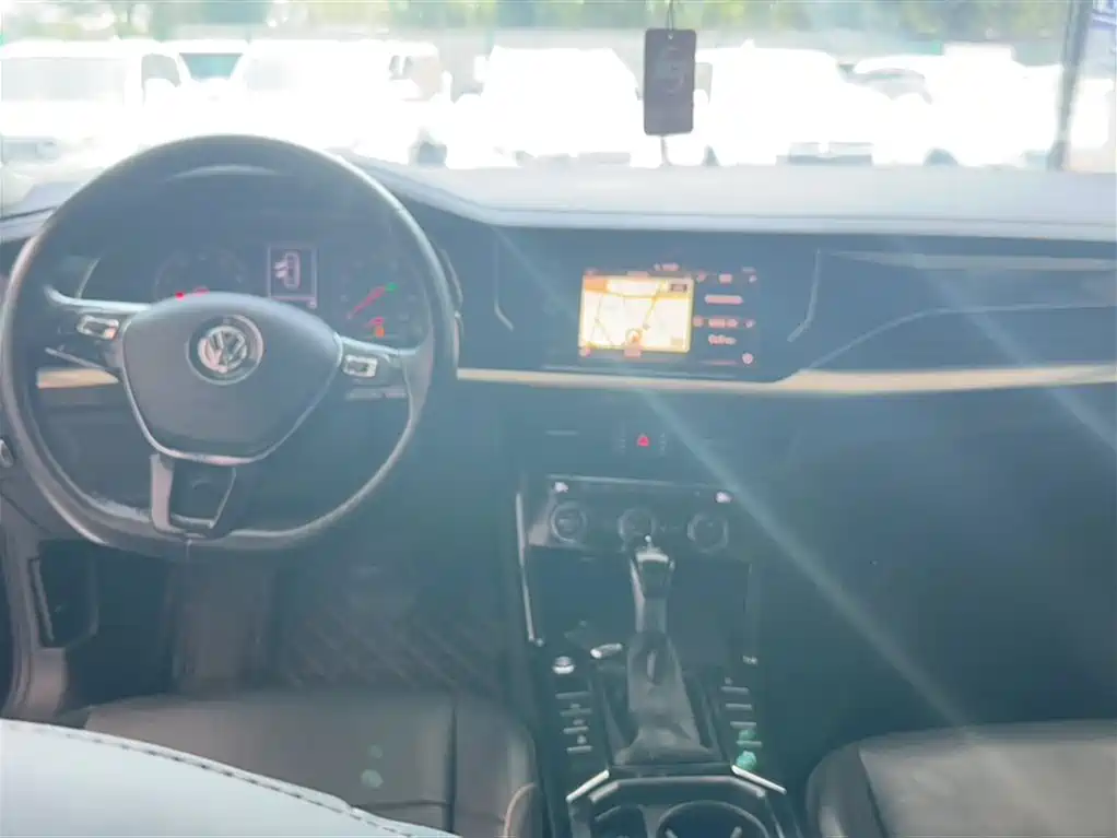 Volkswagen Passat 2019 330TSI Elite Version China VI фото 12