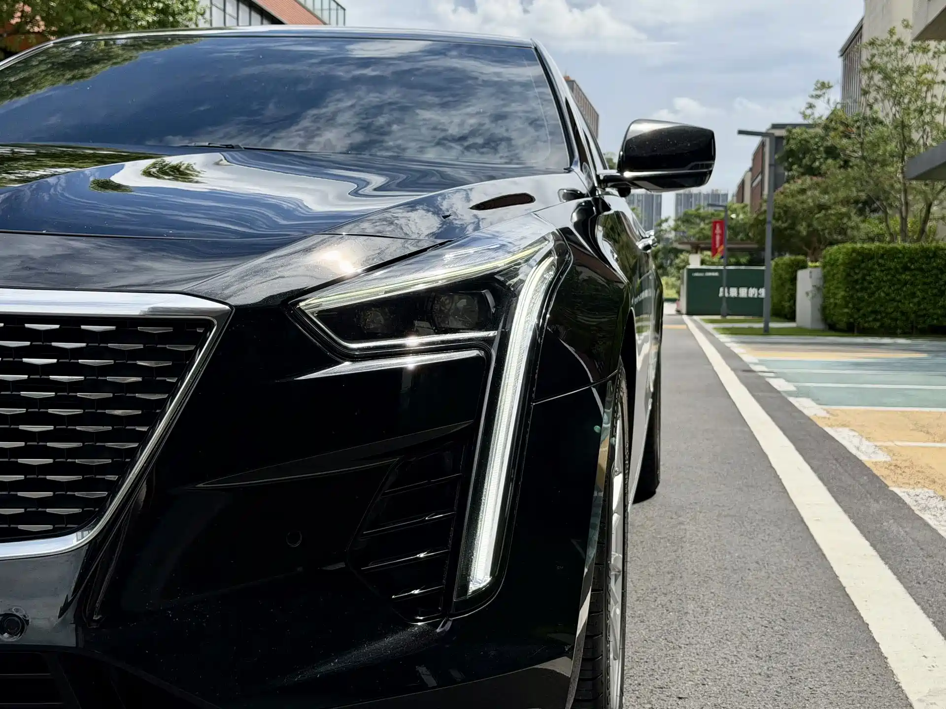 Фото 19 - Cadillac CT6