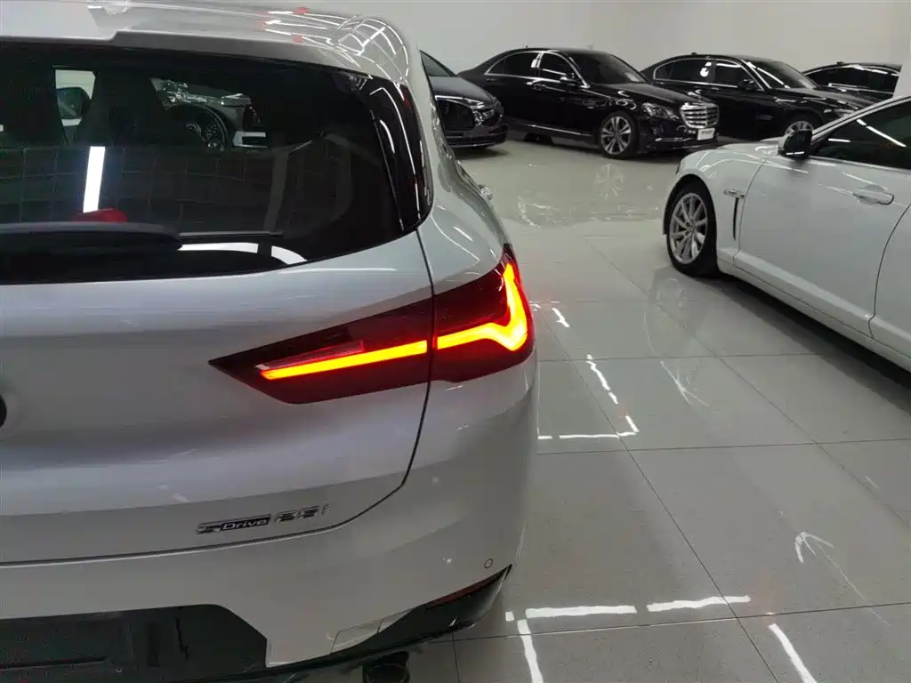 BMW X2 2021 Facelift sDrive25i Shadow Night Edition фото 8