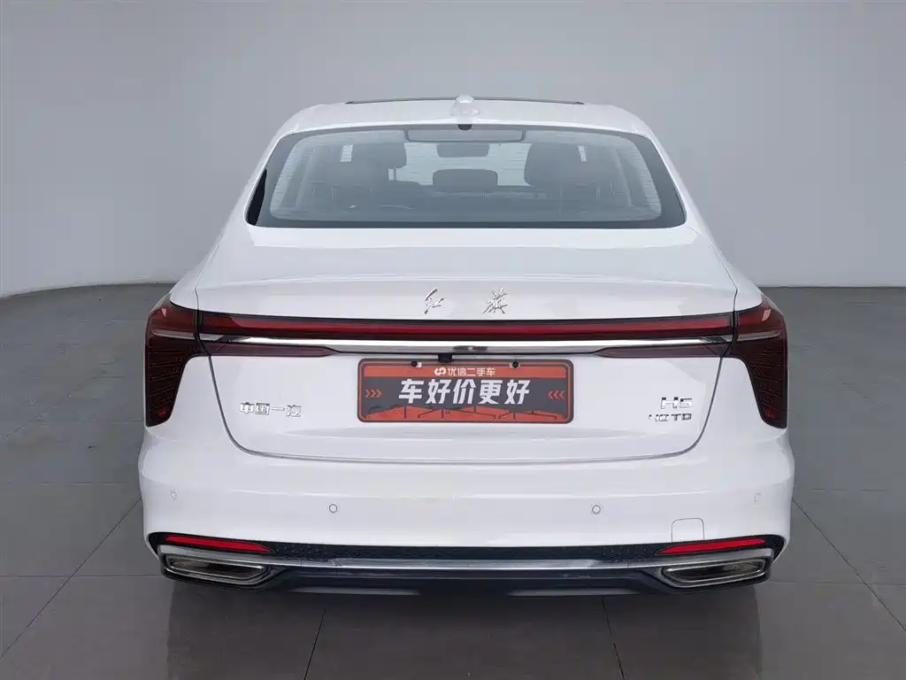 Hongqi H5 2024 2.0T Automatic Smart Connect Flag Smooth Edition фото 4