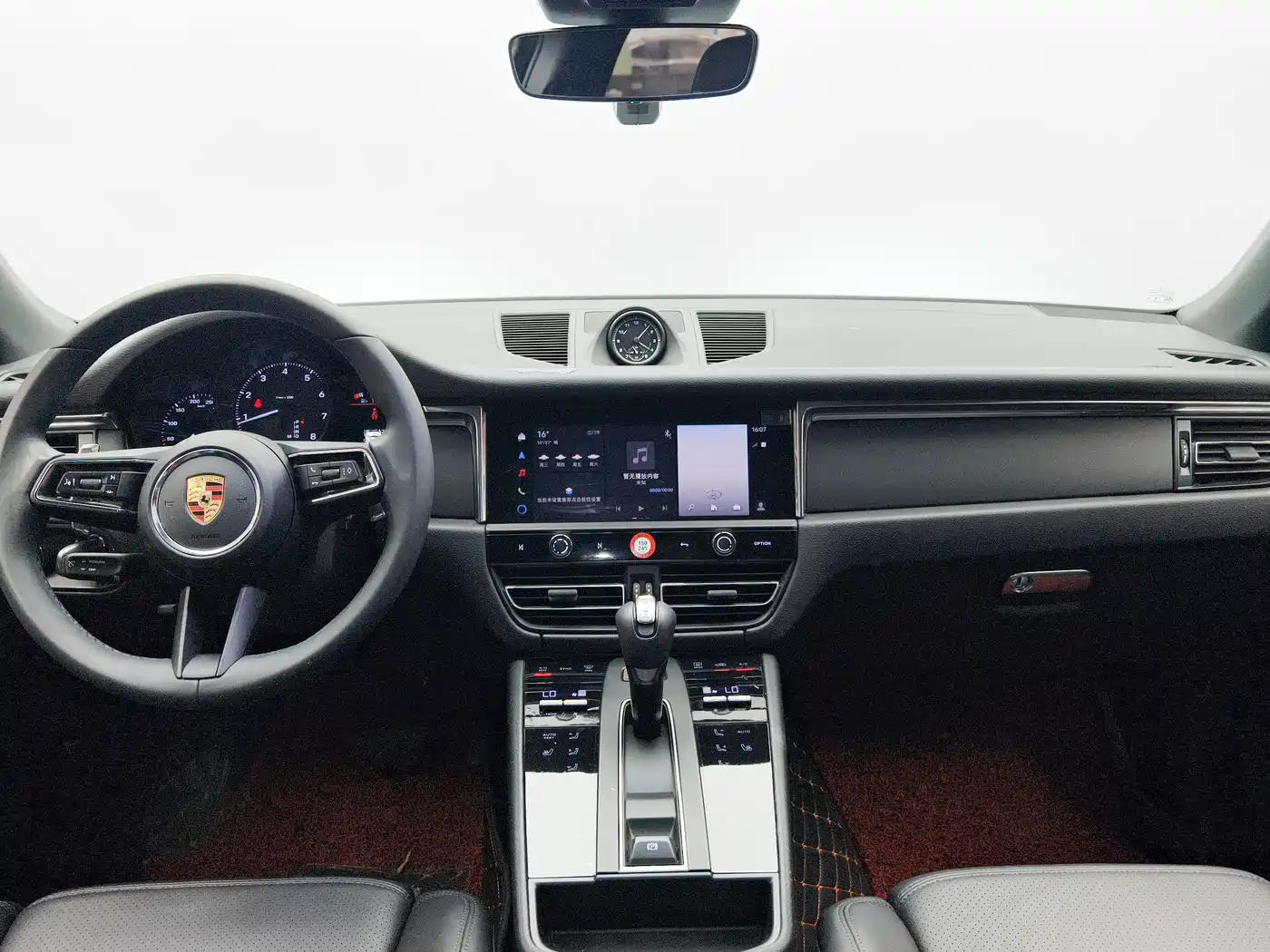 Porsche Macan 2024 Macan 2.0T фото 9