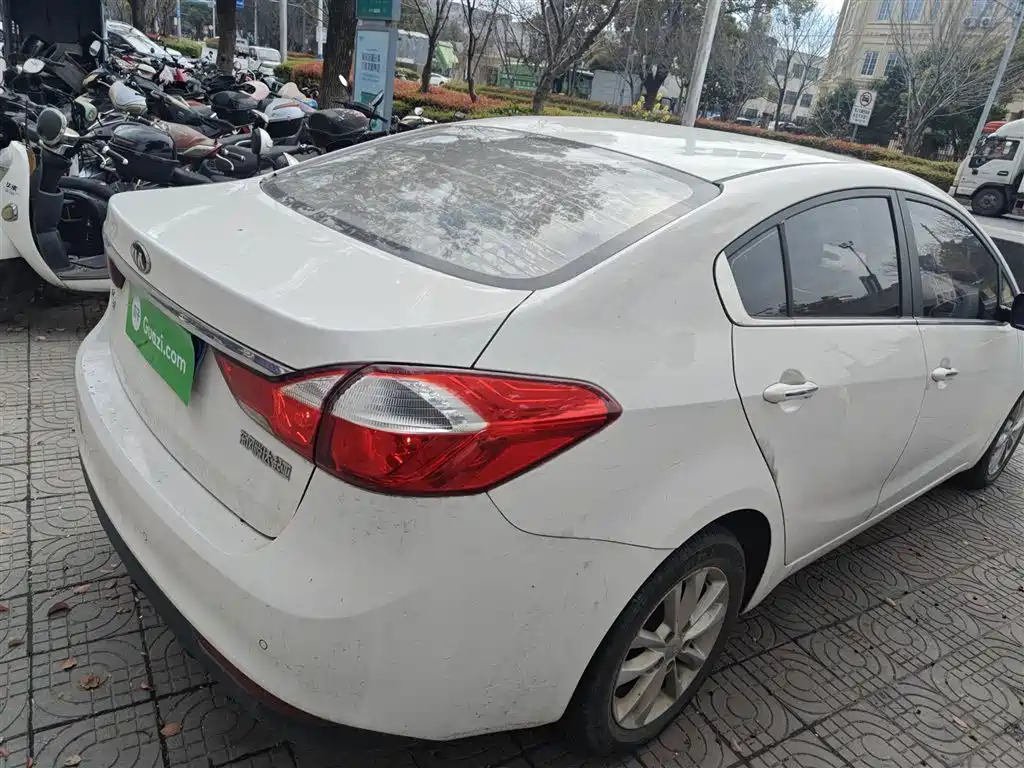 Kia K3 2016 1.6L Manual GLS фото 7