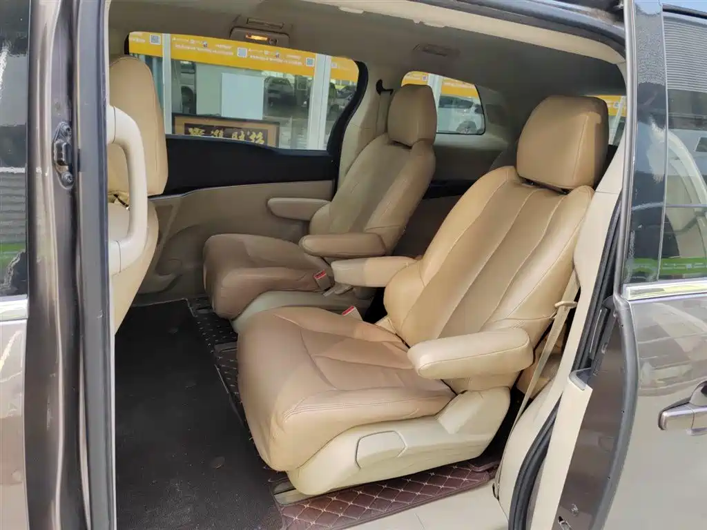 Buick GL8 2017 25S Comfort China V фото 15