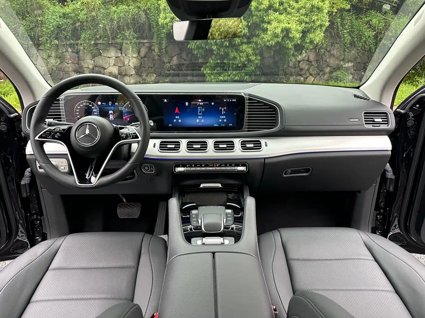 Mercedes-Benz GLE Coupe 2024 GLE 350 4MATIC Coupe SUV Luxury фото 11