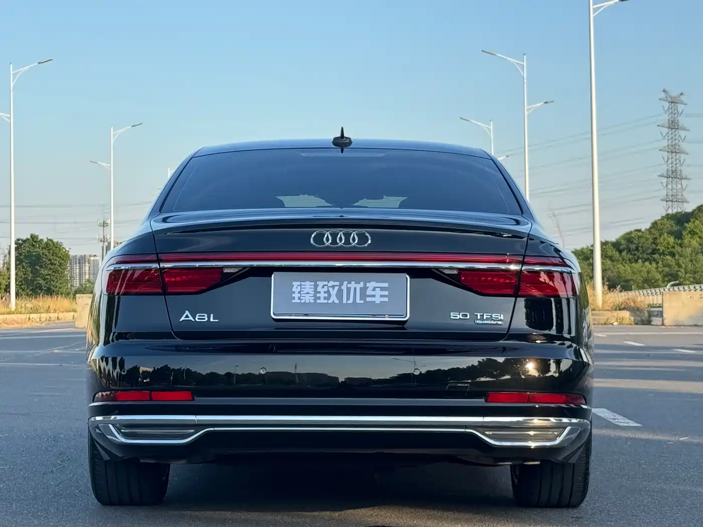 Audi A8 2022 A8L 50 TFSI quattro Comfort Collector's Edition фото 9