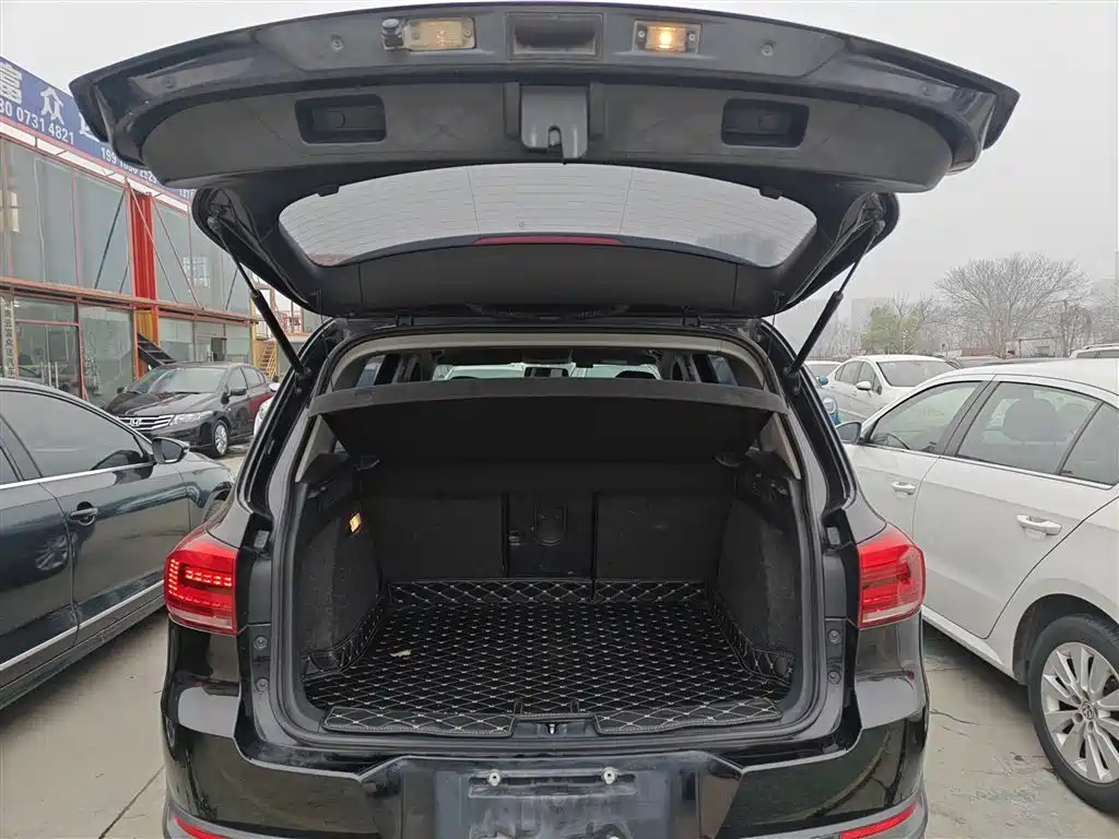 Volkswagen Tiguan 2016 280TSI Automatic 2WD Silk Road Fashion Edition фото 14