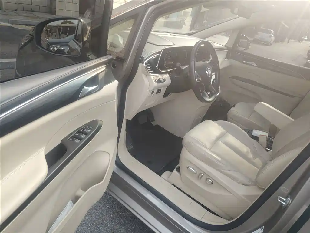 Buick GL8 2022 ES Landmark 653T Premium фото 16