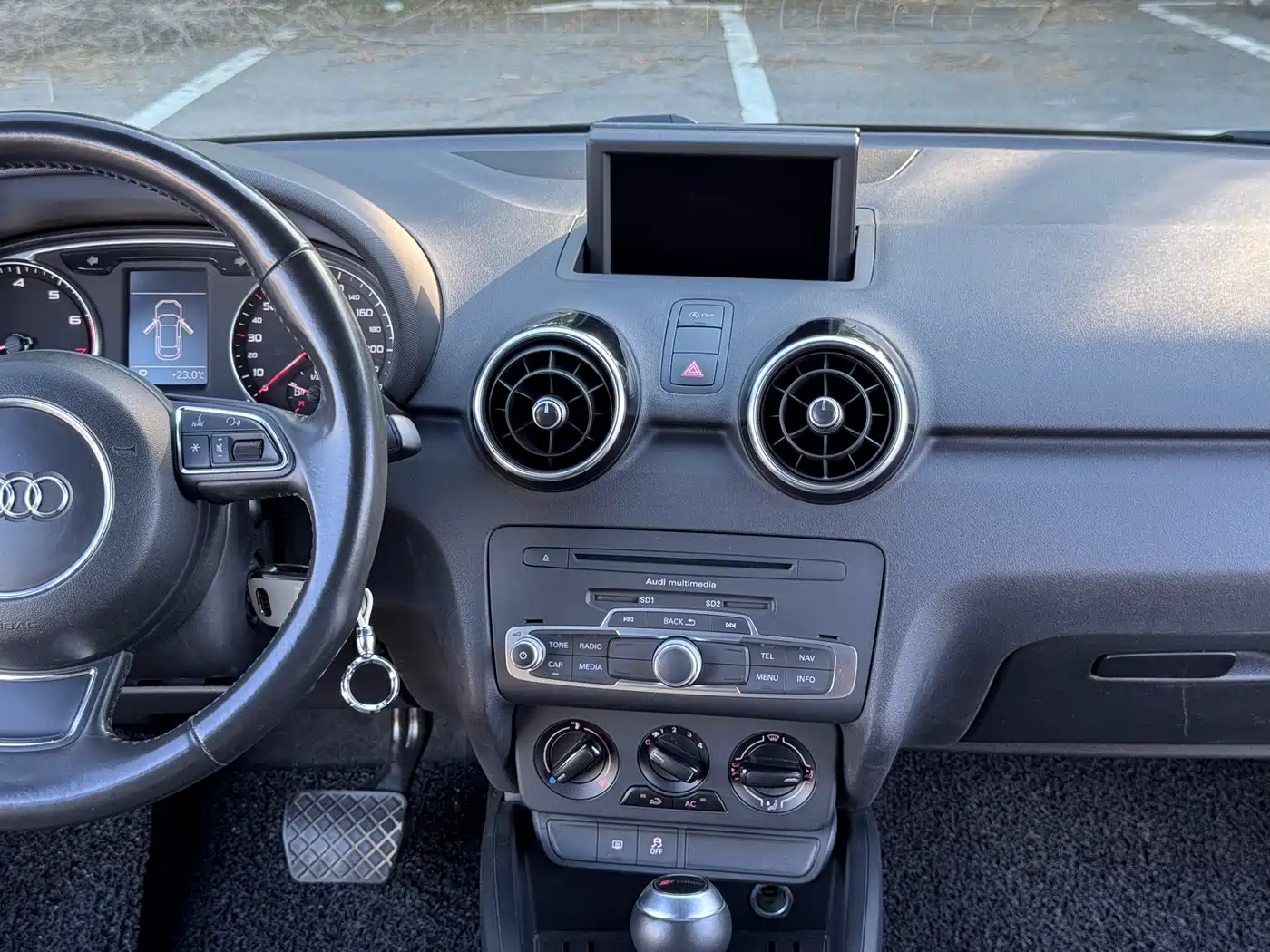 Audi A1 2012 1.4 TFSI Ego фото 16