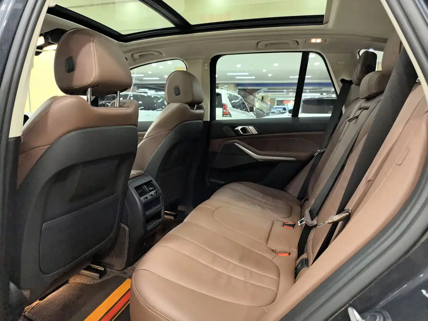 BMW X5 (Import) 2020 xDrive40i M Sport Package фото 13