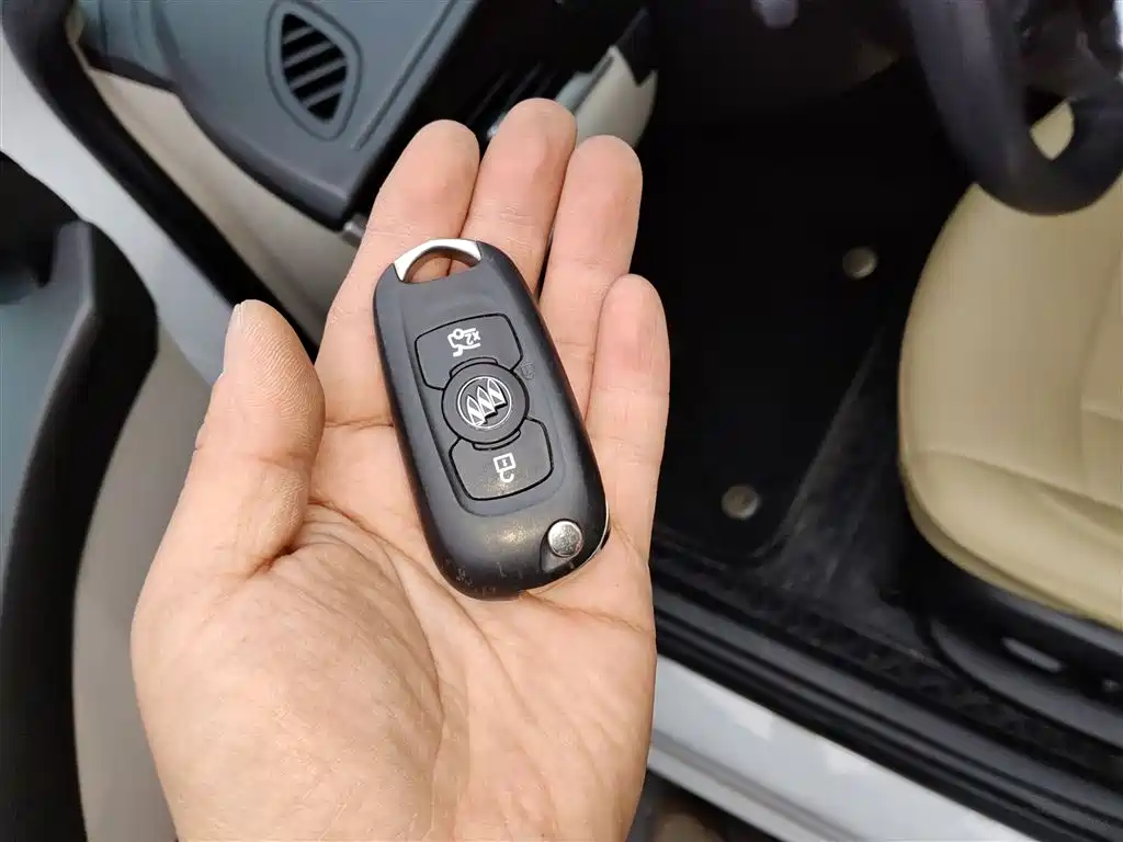 Buick Verano 2018 Sedan 15S Automatic Leading фото 17