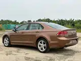 صورة 14 - Volkswagen Lamando