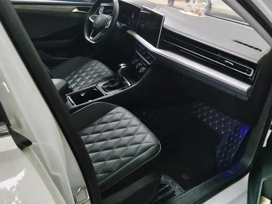 Volkswagen Sagitar 2023 280TSI DSG Beyond Lite фото 8