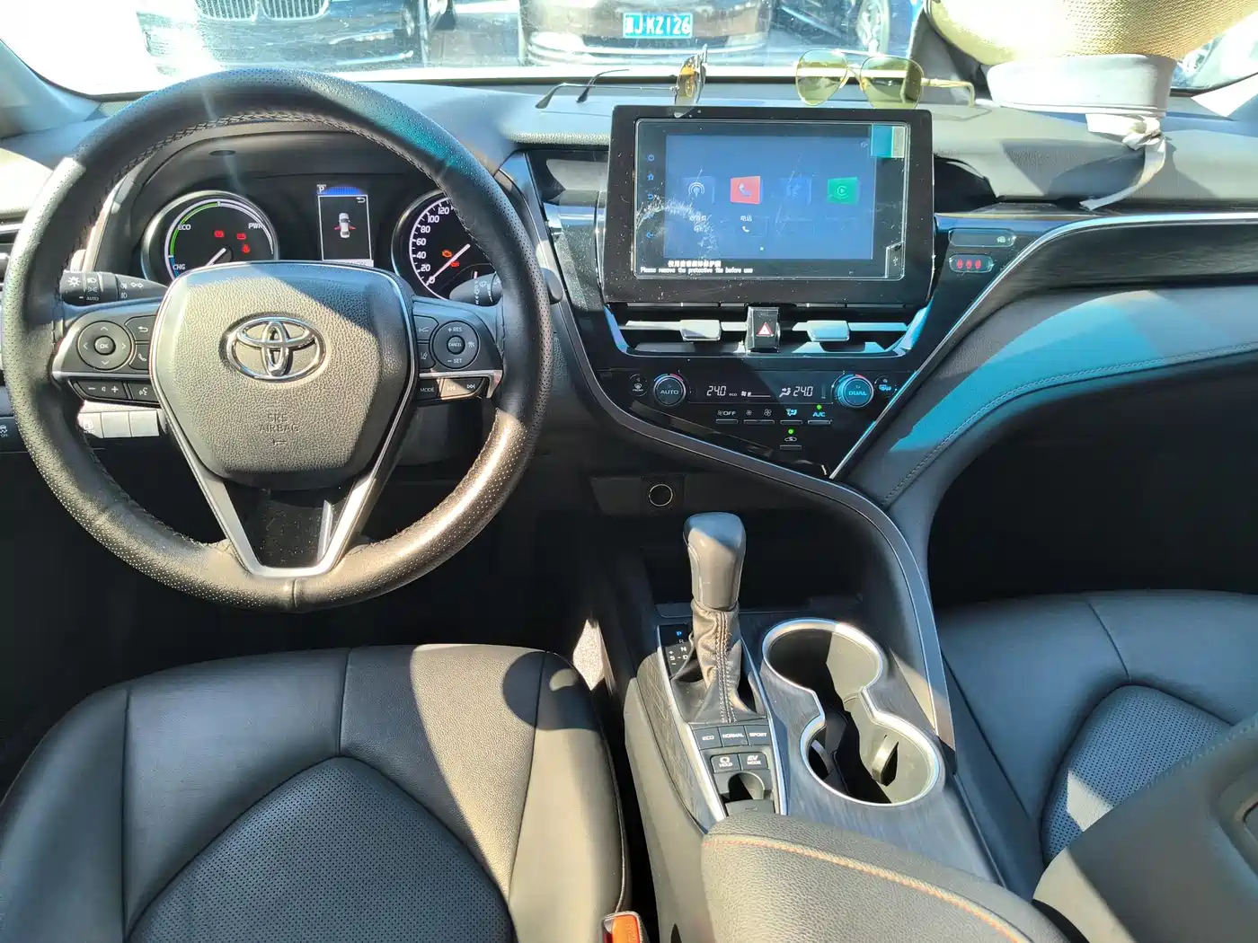 Toyota Camry 2023 Hybrid 2.5HGVP Leading Edition фото 13