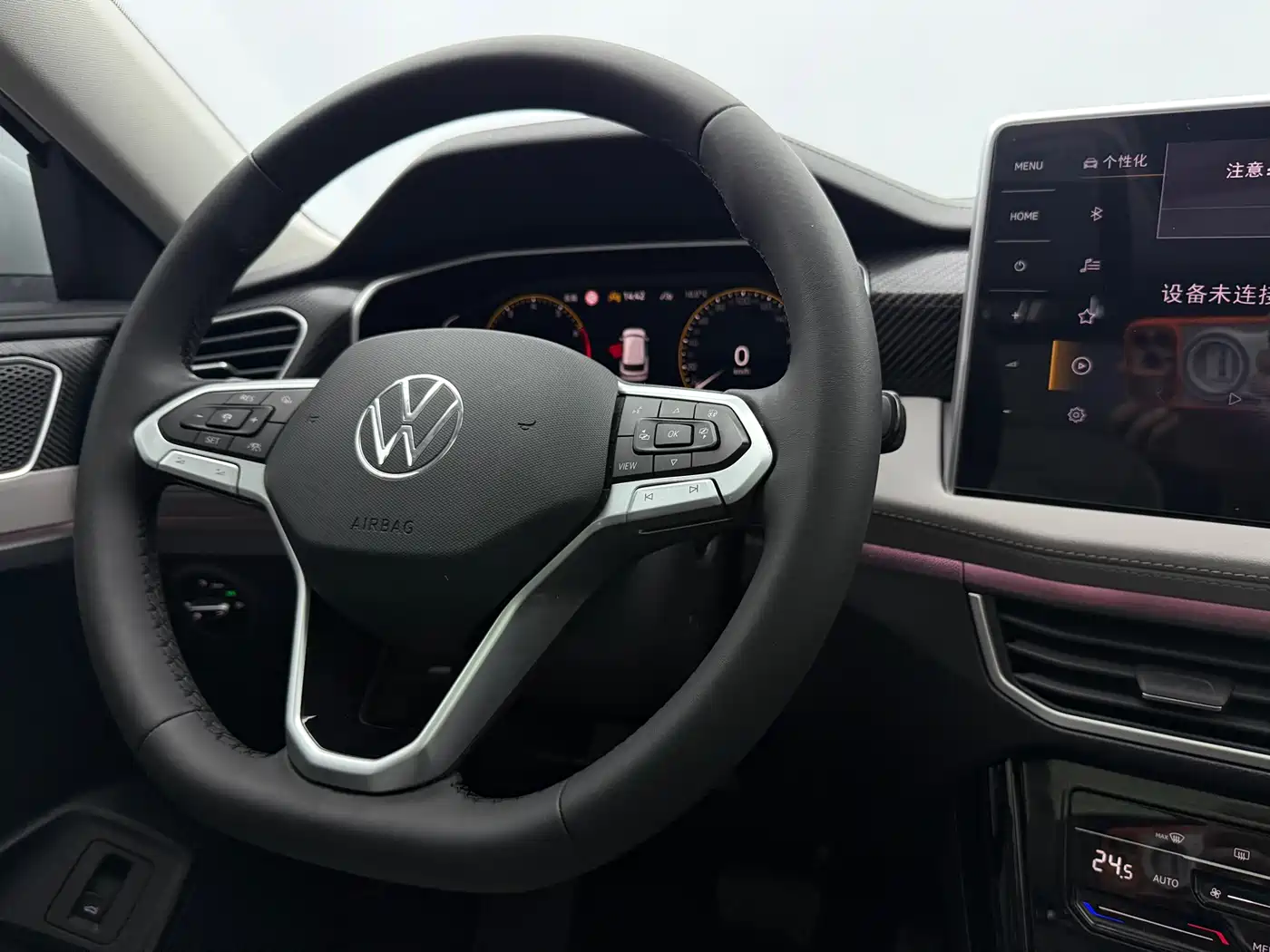 Volkswagen Tayron 2023 280TSI 2WD Luxury Plus Advanced Edition фото 17