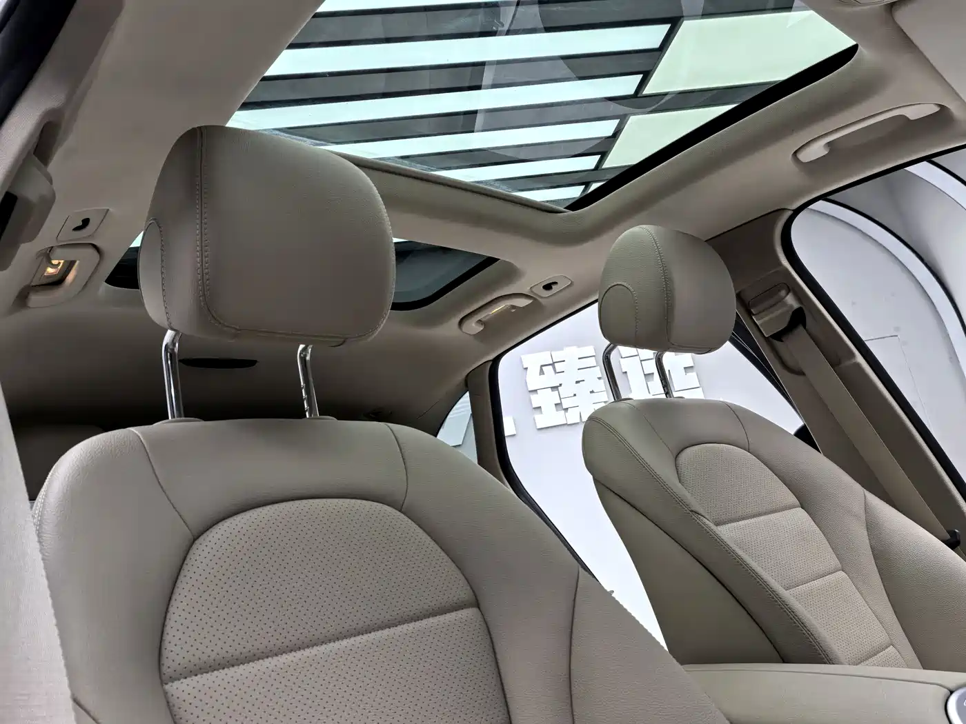 Mercedes-Benz GLC 2018 Facelift GLC 300 4MATIC Dynamic фото 7