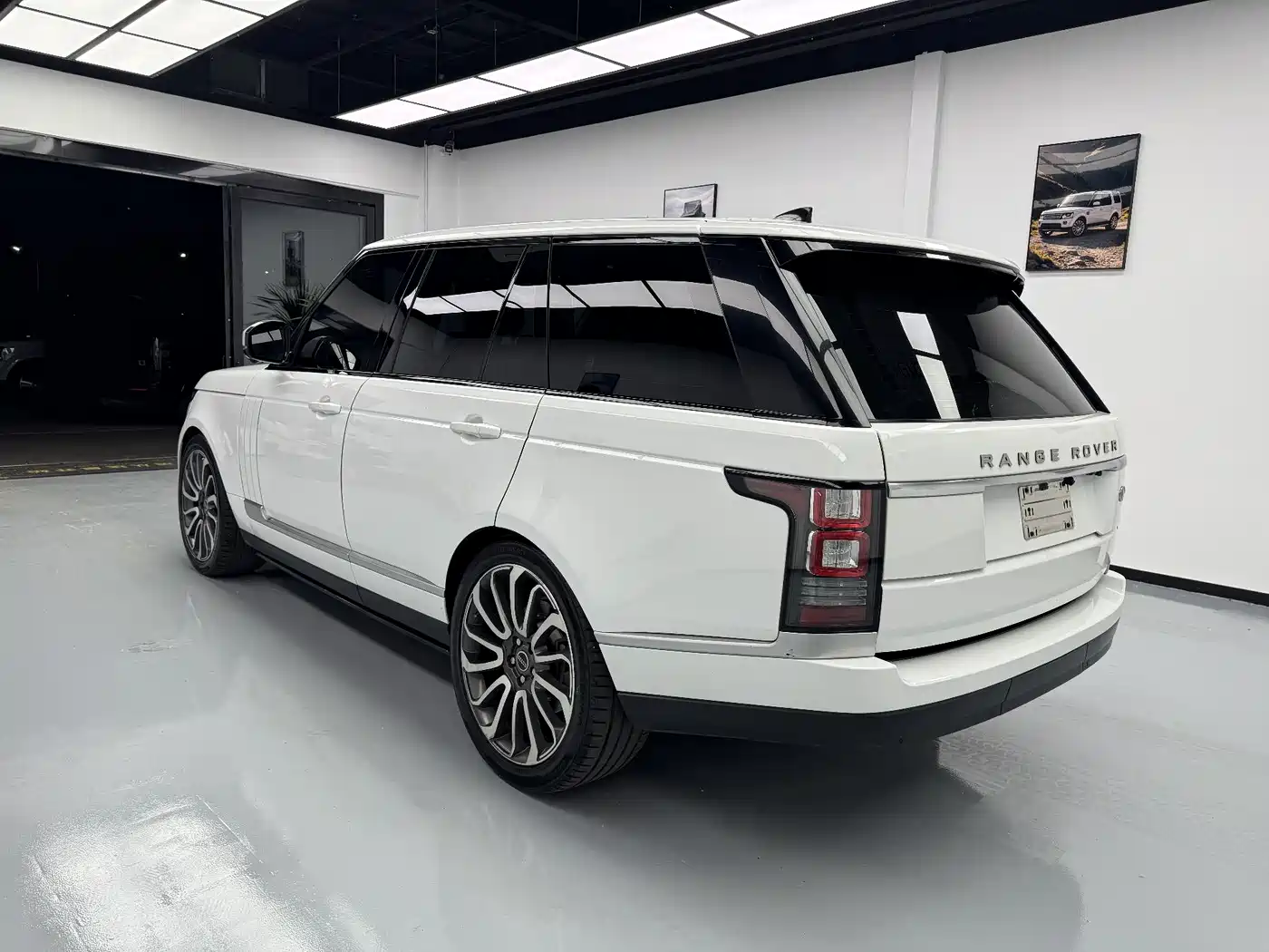 Land Rover Range Rover фото 6
