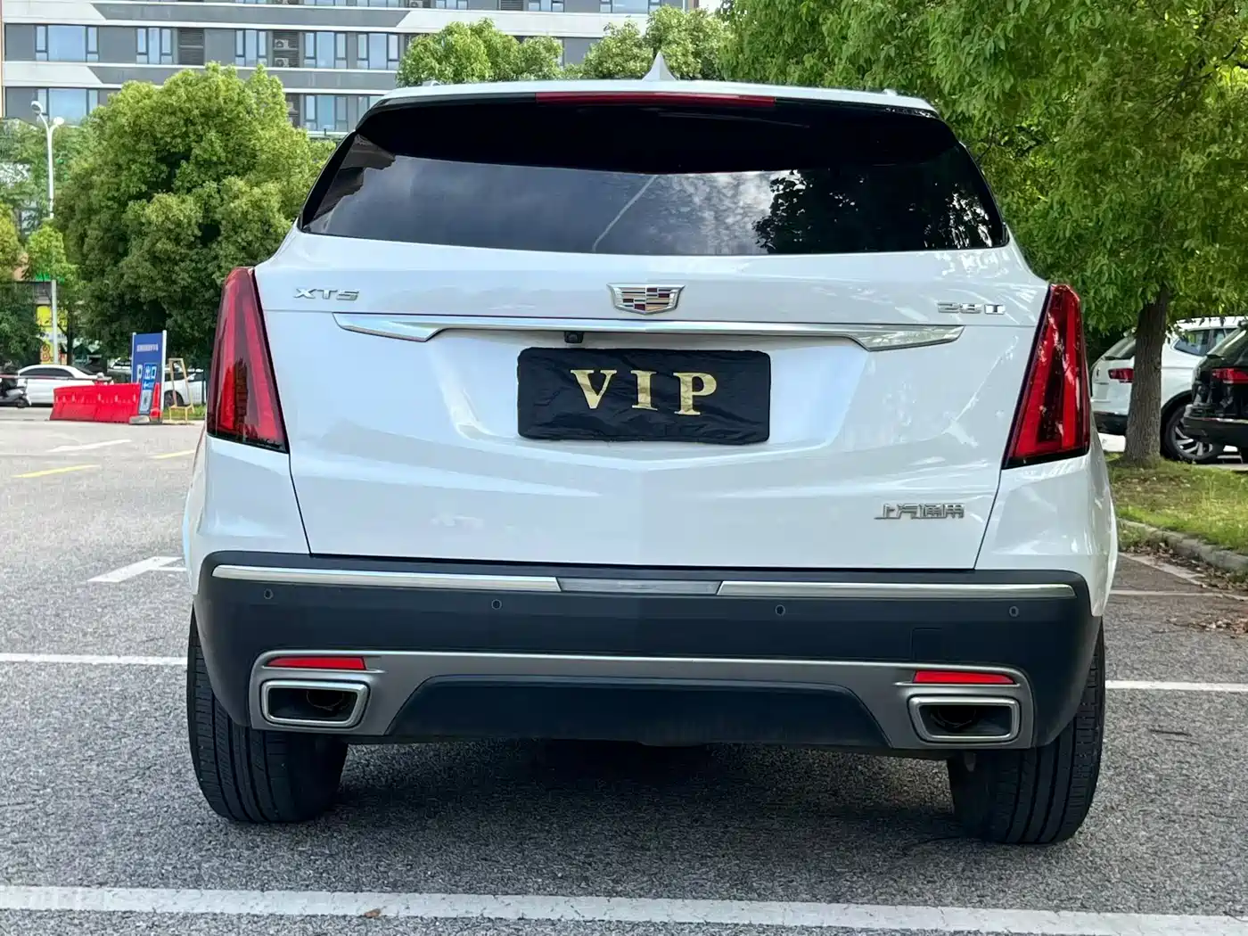 Cadillac XT5 2022 2.0T 2WD Luxury фото 9