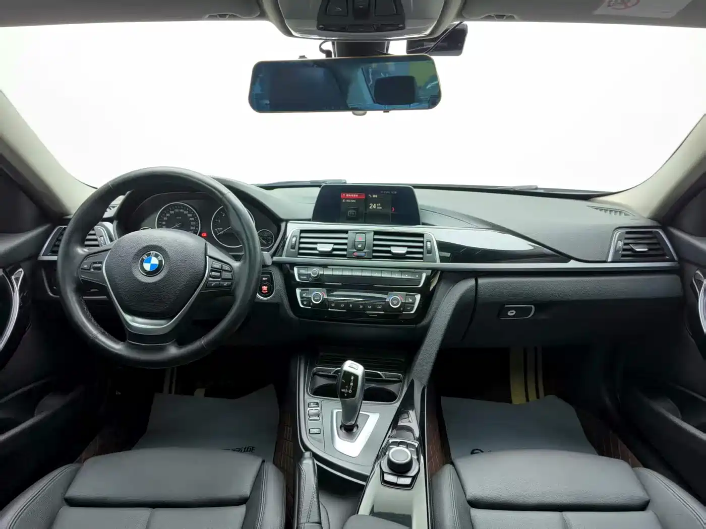BMW 3 Series 2018 320Li Fashion Style фото 4