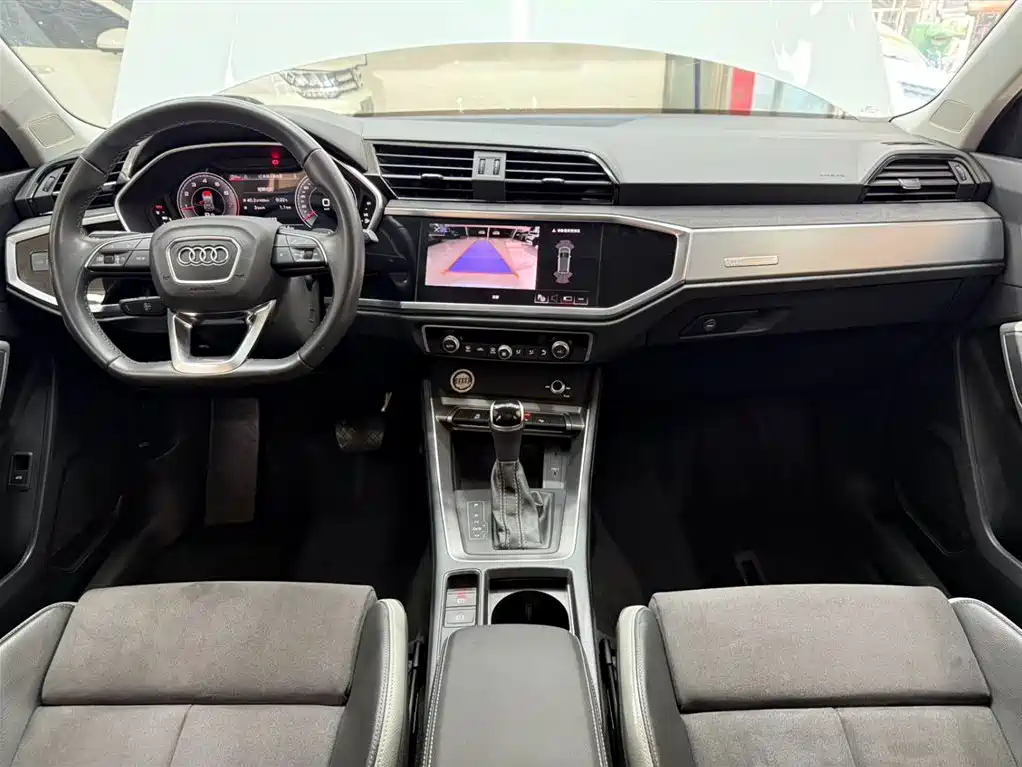 Audi Q3 2023 35 TFSI Fashion Dynamic (1.4T) фото 20