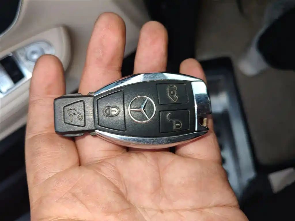 Mercedes-Benz V-Class 2018 V 260 Premium Edition China V фото 9