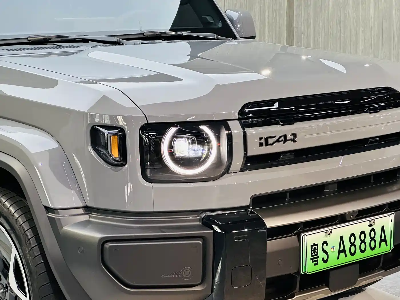iCAR V27 2026 200KM AWD Falcon 500 фото 7