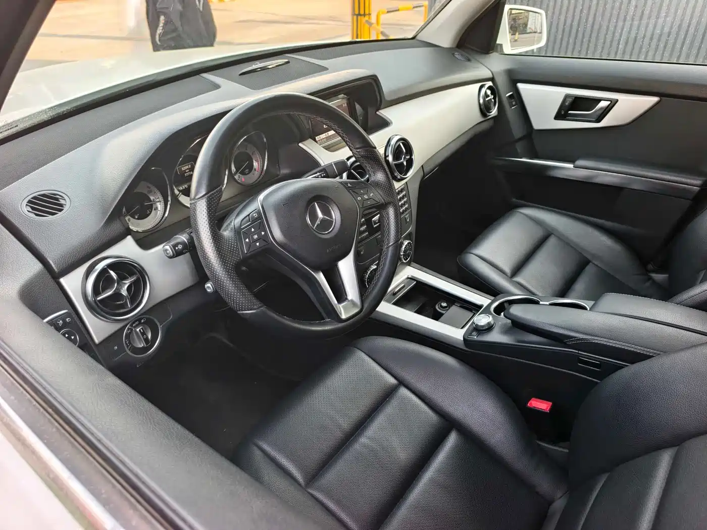 Mercedes-Benz GLK-Class 2013 GLK 300 4MATIC Fashion фото 6