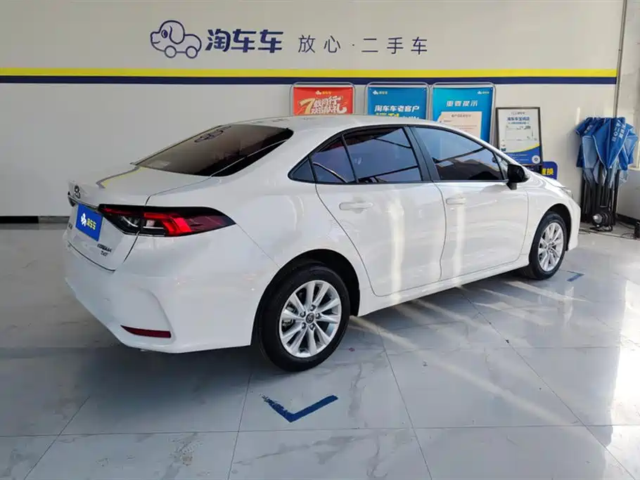 Toyota Corolla 2023 1.2T Elite Edition фото 3