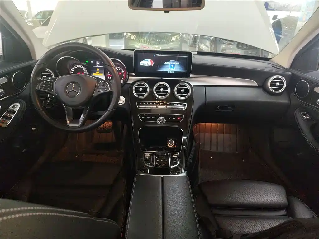 Mercedes-Benz C-Class 2017 Facelift C 200 L фото 12
