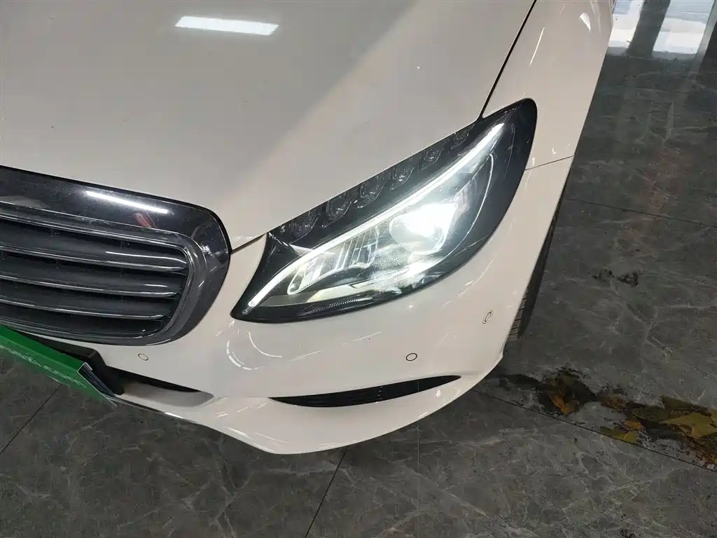 Mercedes-Benz C-Class 2017 Facelift C 200 L фото 15