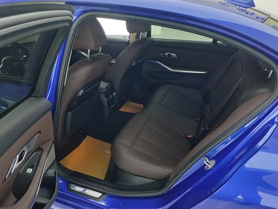BMW 3 Series 2022 325Li M Sport Shadow Edition фото 11