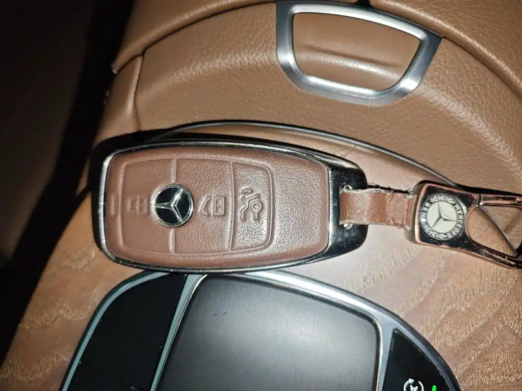 Mercedes-Benz E-Class 2022 Second Facelift E 300 L Fashion фото 9