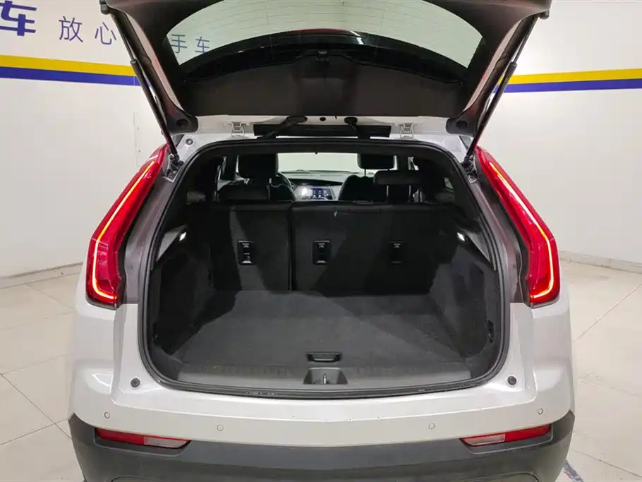 Cadillac XT4 2021 28T FWD Technology Edition фото 4