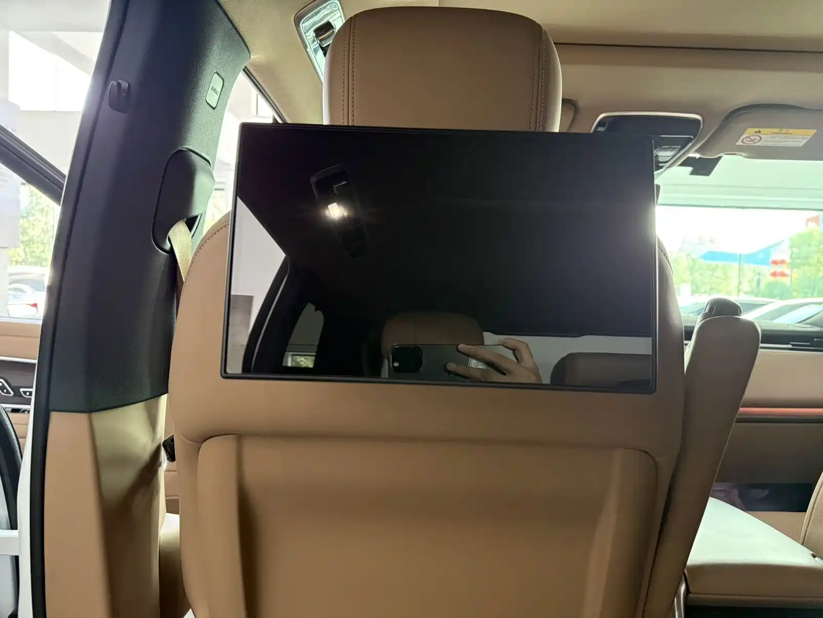 Фото 9 - Land Rover Range Rover