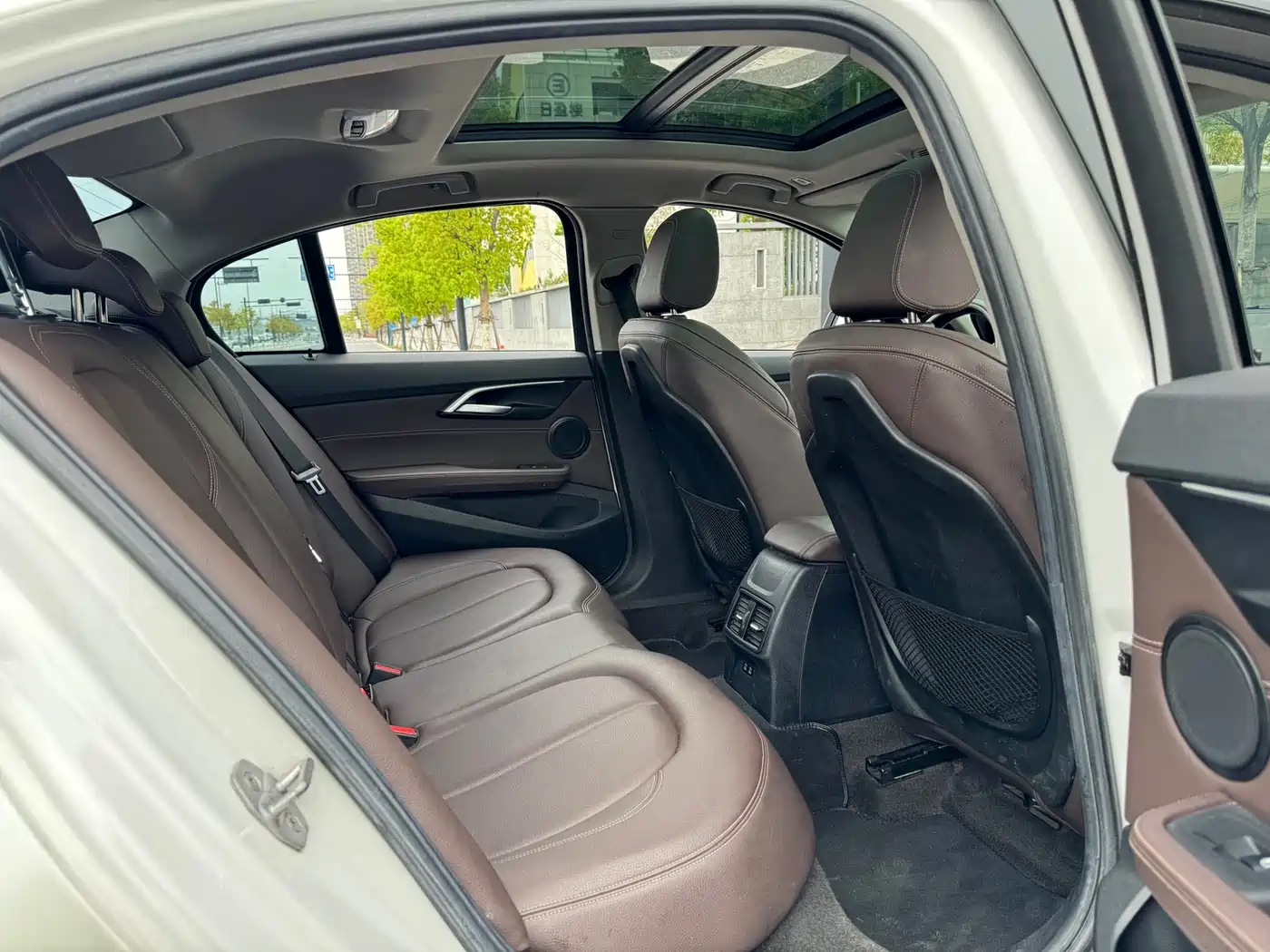 BMW 1 Series 2019 120i M Sport Package фото 13